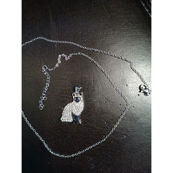 Siamese Cat Necklace Blue Eyes Rhinestones Kitty - Picture 10 of 10